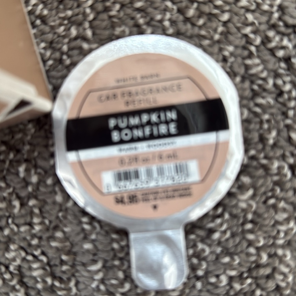 Pumpkin Bonfire Wallflower Refill - Tan and Black - Picture 2 of 2